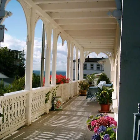 Maria Im Historischen Baederstil Засниц