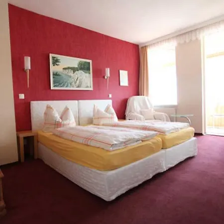 Maria Im Historischen Baederstil *